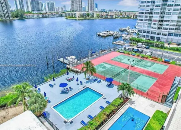2750 NE 183rd Street #1401, Aventura, FL 33160