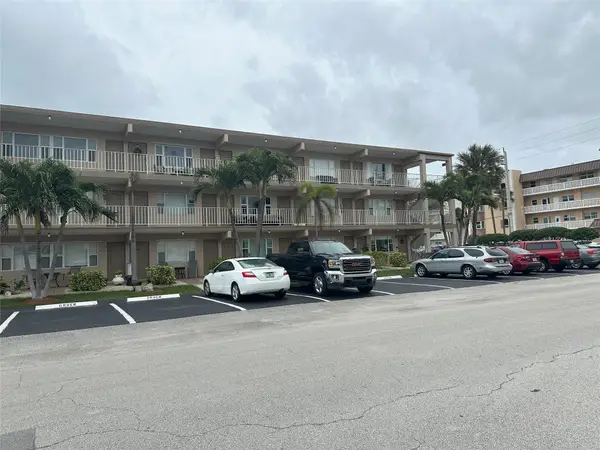 3200 NE 7th Court #208c, Pompano Beach, FL 33062
