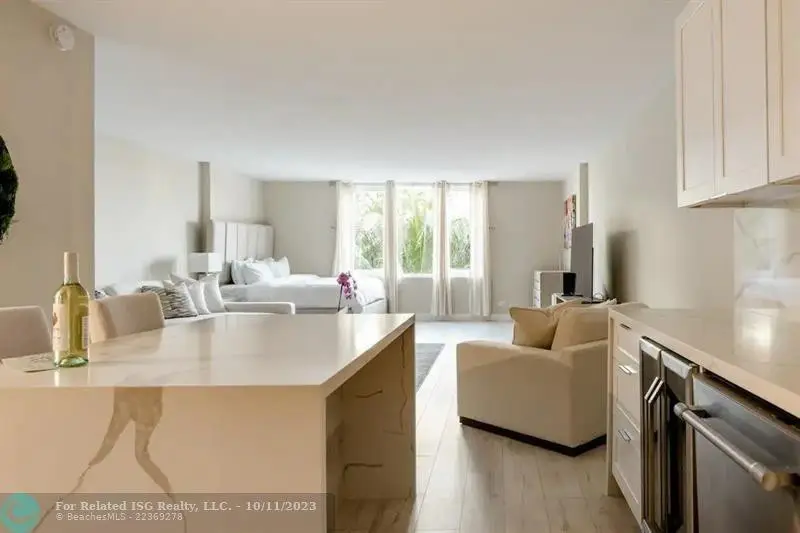 2301 Collins Avenue #327, Miami Beach, FL 33139 - #3
