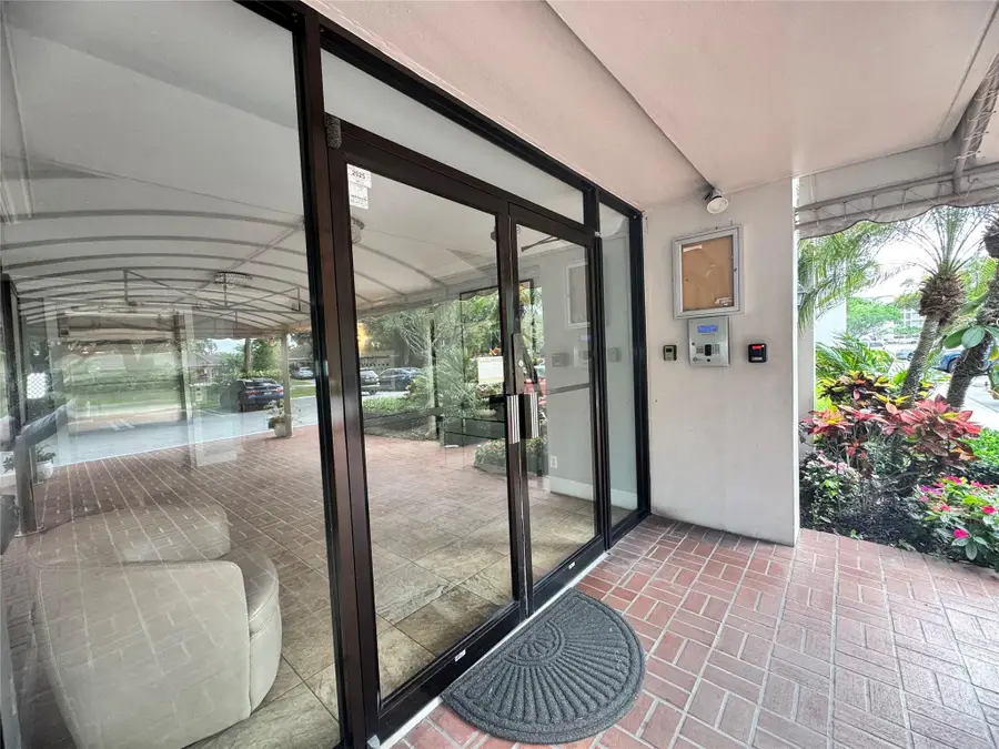 2850 N Palm Aire Drive #207, Pompano Beach, FL 33069 - #2