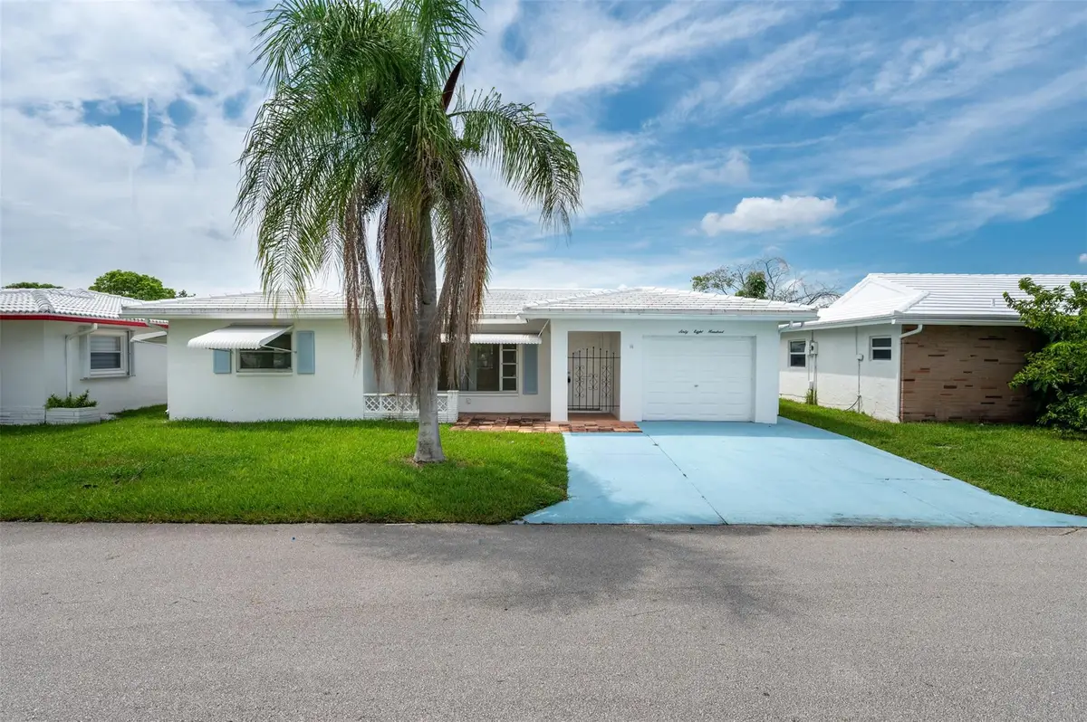 6800 NW 74th Place, Tamarac, FL 33321 - #1