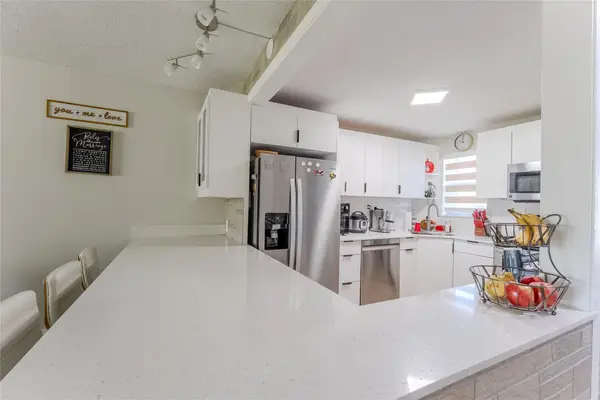 8900 Washington Boulevard #115, Pembroke Pines, FL 33025