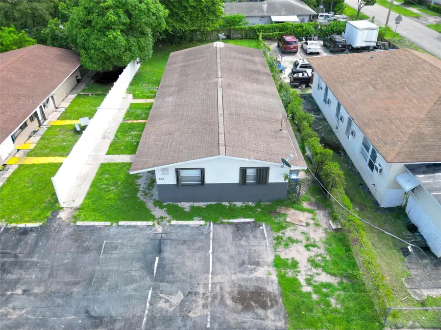 404 NE 4th Street, Pompano Beach, FL 33060 - #2