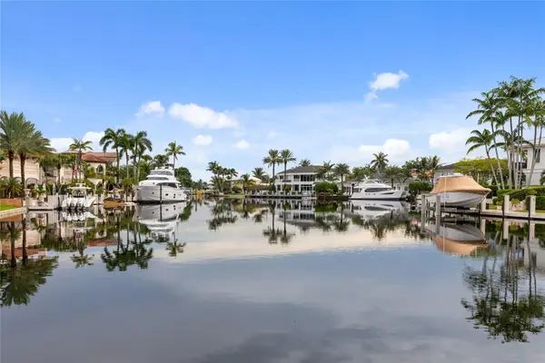 3211 NE 27th Avenue, Lighthouse Point, FL 33064