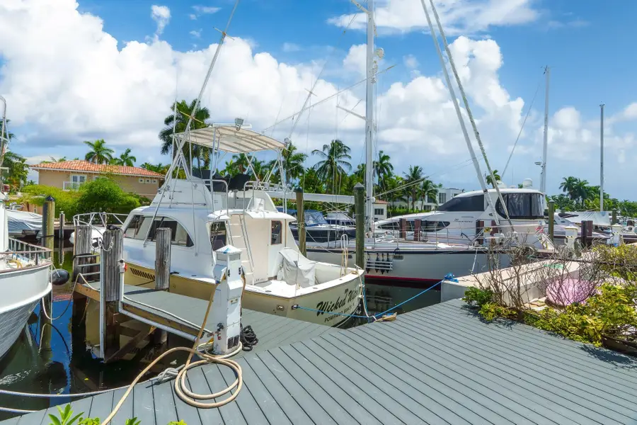 70 Isle Of Venice #203, Fort Lauderdale, FL 33301 - #3