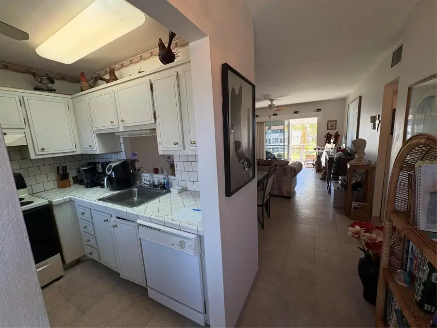 3506 NW 49th Avenue #604, Lauderdale Lakes, FL 33319 - #3