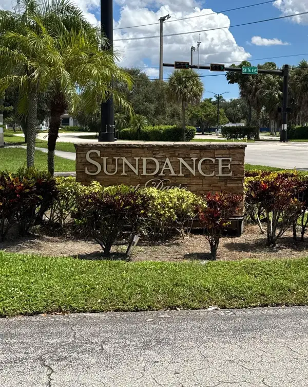 2866 S University Drive #5101, Davie, FL 33328