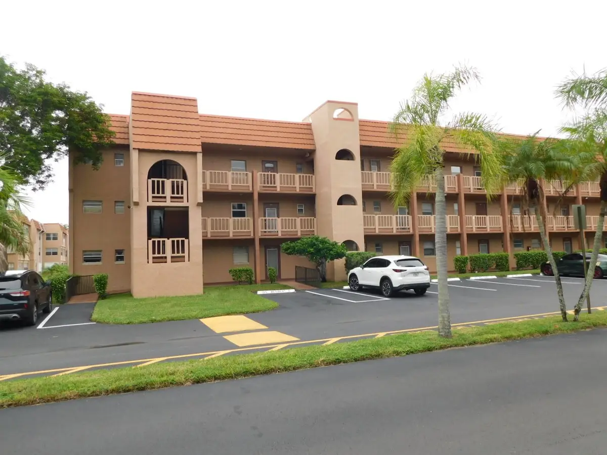 9580 Sunrise Lakes Boulevard #202, Sunrise, FL 33322 - #1
