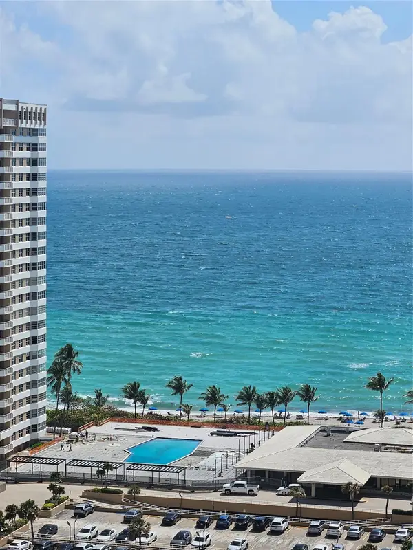 1985 S Ocean Drive #20d, Hallandale Beach, FL 33009