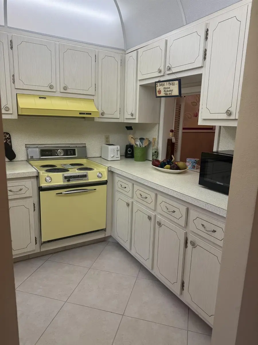 2050 NE 39th Street #211w, Lighthouse Point, FL 33064 - #3