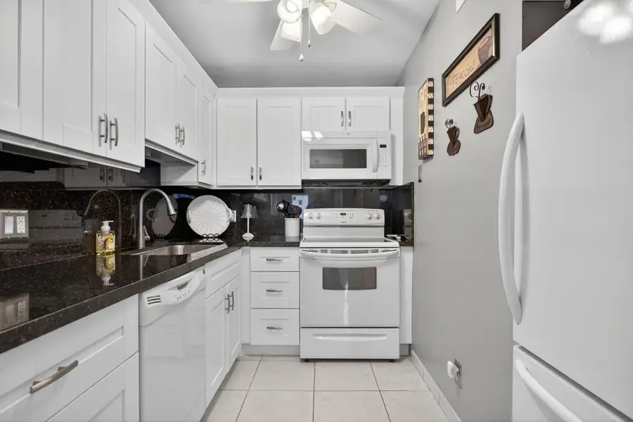 2850 NE 14th Street Causeway #107, Pompano Beach, FL 33062 - #3