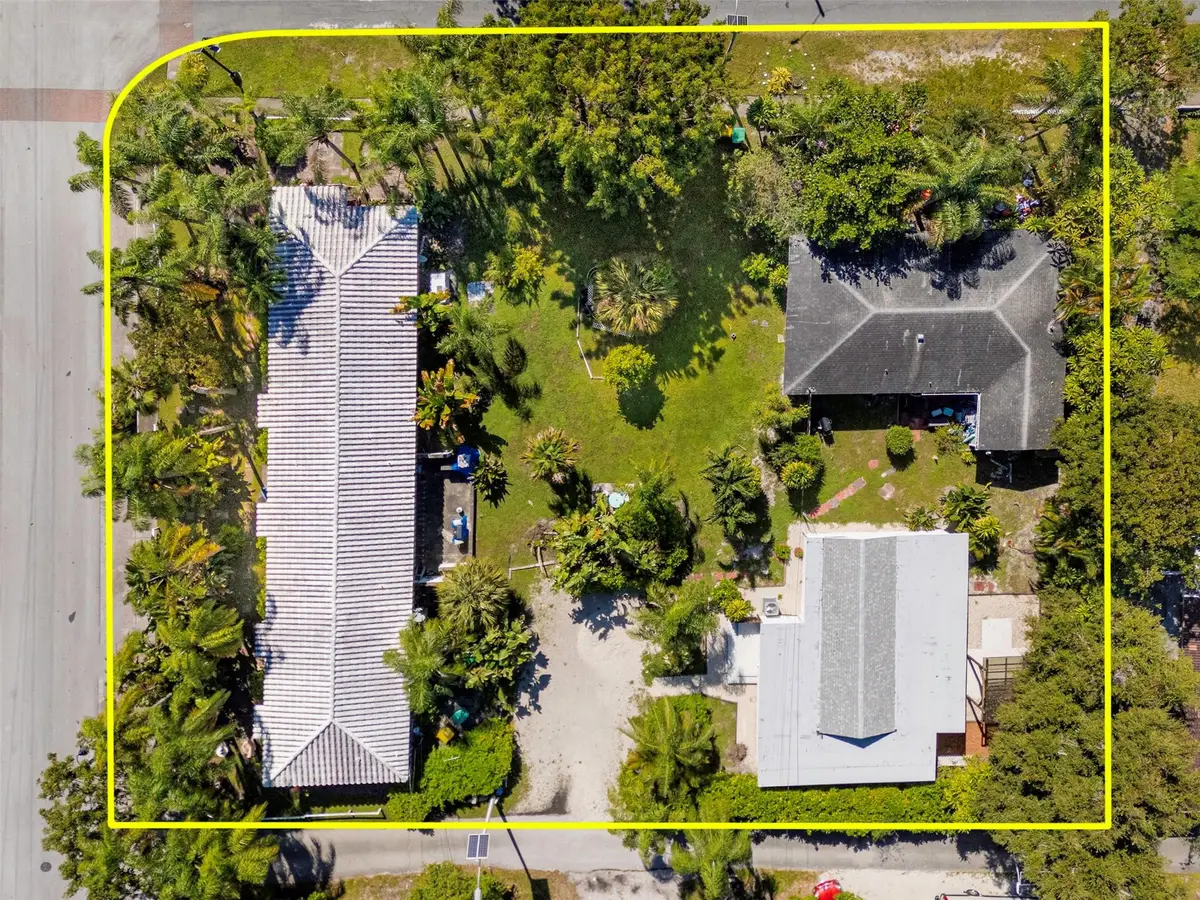 302 SW 15th Street, Dania Beach, FL 33004 - #1