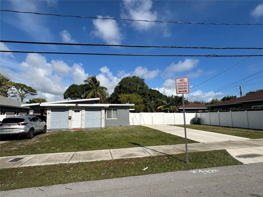 935 NE 33rd Street, Oakland Park, FL 33334 - #3