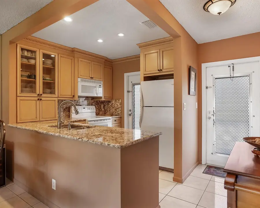 3501 NW 47th Avenue #503, Lauderdale Lakes, FL 33319 - #2