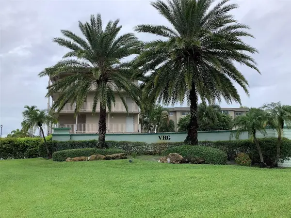 2300 NE 1st Lane #107, Boynton Beach, FL 33435