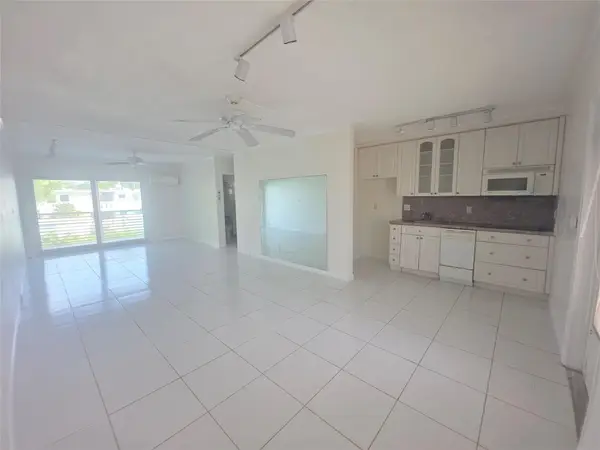 2131 NE 42nd Court #209e, Lighthouse Point, FL 33064