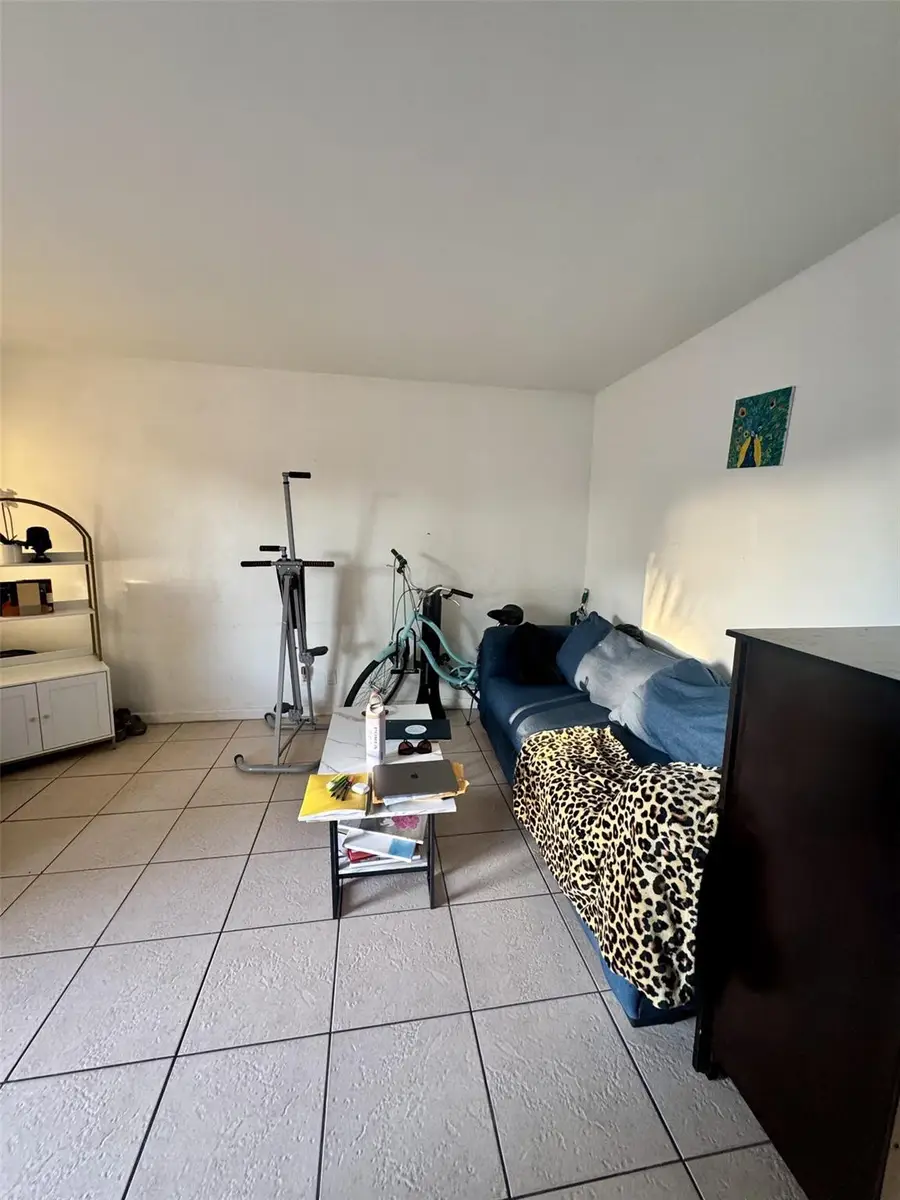 101 NE 41st Street #17A, Oakland Park, FL 33334 - #2