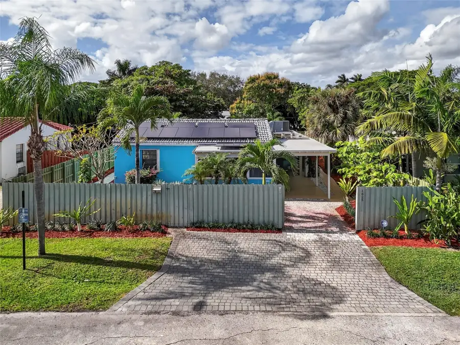 1625 NW 2nd Avenue, Fort Lauderdale, FL 33311 - #2