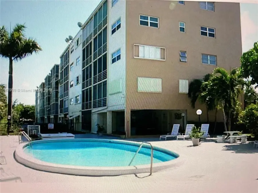 200 NE 14th Avenue #521, Hallandale Beach, FL 33009 - #2