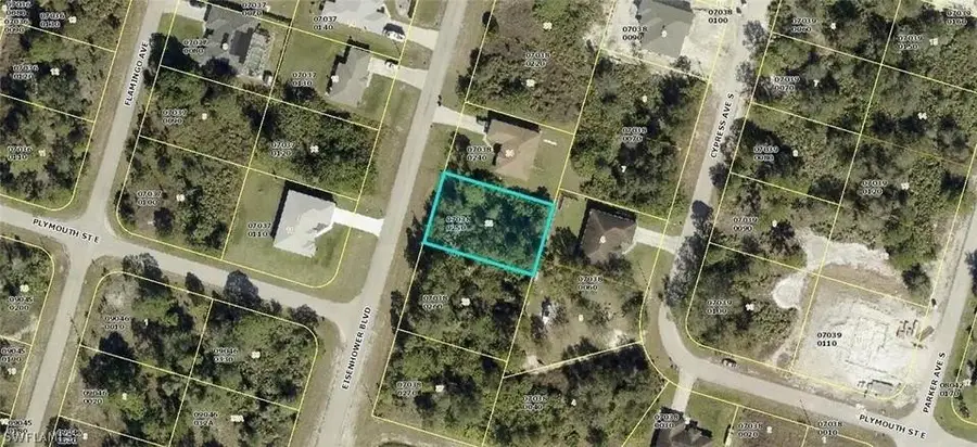 553 Eisenhower Boulevard, Lehigh Acres, FL 33974 - #2