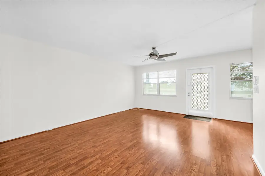2069 Oakridge F #2069, Deerfield Beach, FL 33442 - #2