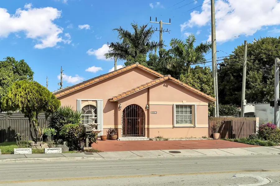 3201 W 76th Street, Hialeah, FL 33018 - #3