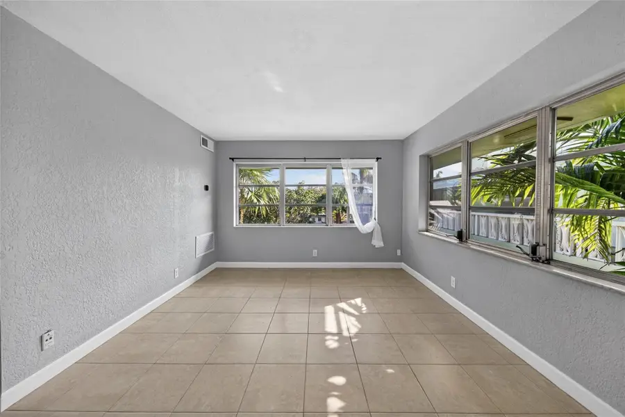1900 NE 8th Court #308, Fort Lauderdale, FL 33304 - #2