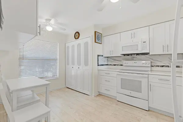 14575 Bonaire Boulevard #202, Delray Beach, FL 33446