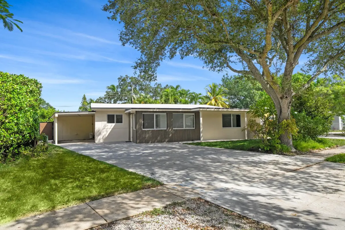 823 SW 27th Street, Fort Lauderdale, FL 33315 - #1