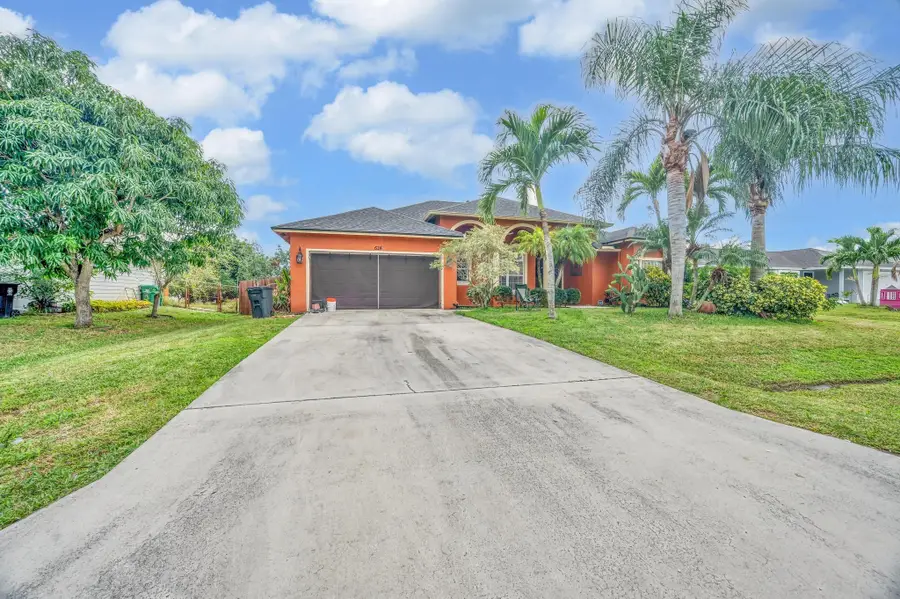 624 SW Nichols Terrace, Port Saint Lucie, FL 34953 - #2