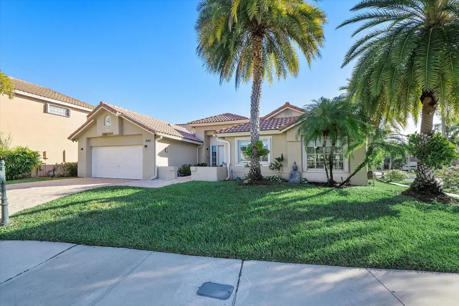 1043 Laguna Springs Drive, Weston, FL 33326 - #2