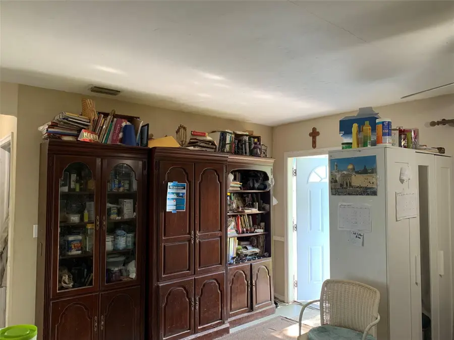 1635 NE 160th Street, North Miami Beach, FL 33162 - #3