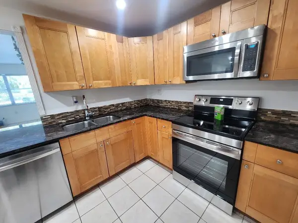 4384 NW 9th Avenue #19-1d, Deerfield Beach, FL 33064
