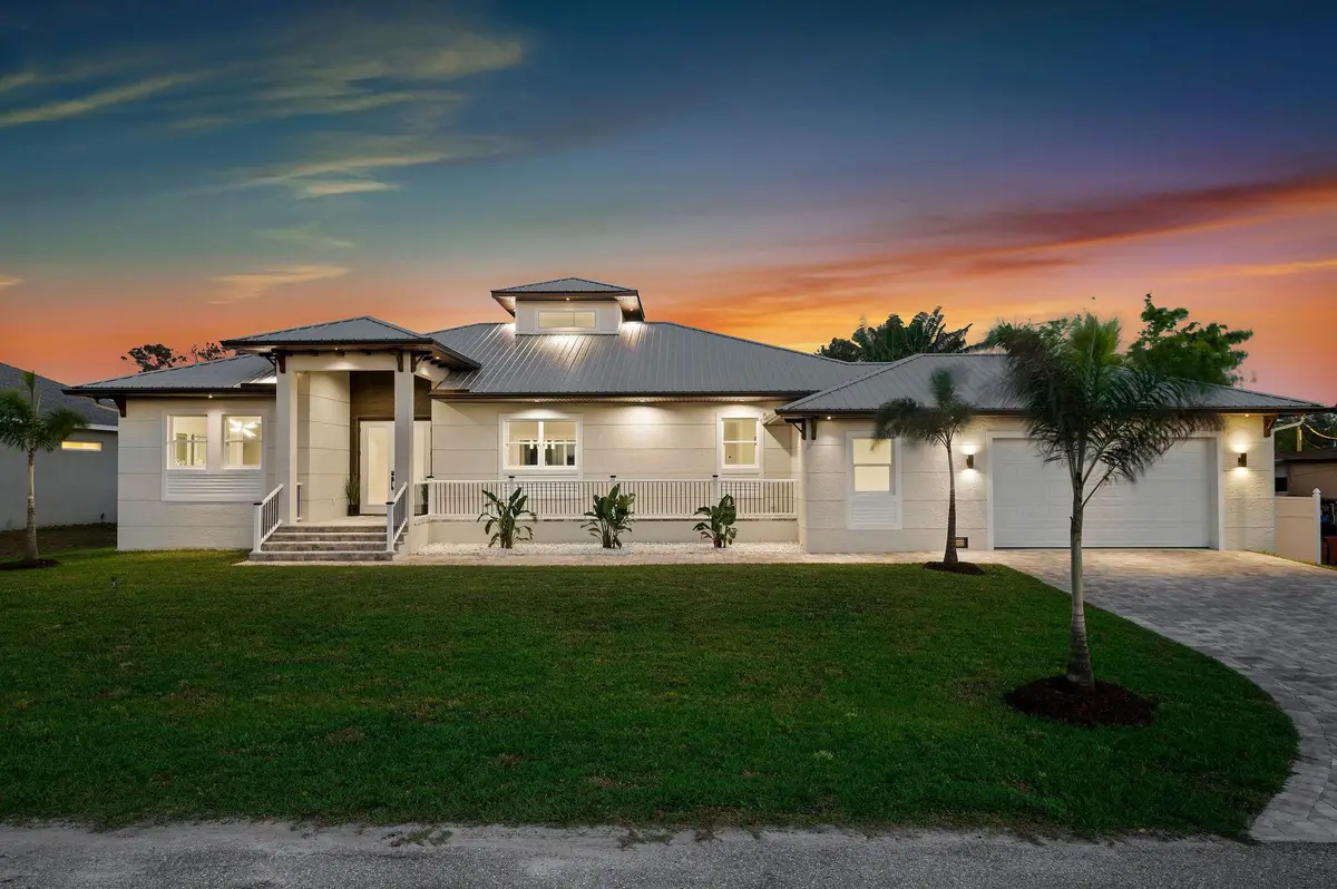1371 Cumberland Road, Venice, FL 34293 - #1