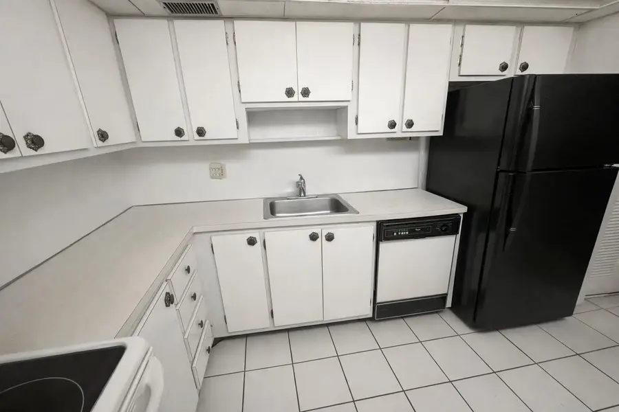4281 NW 41st Street #419, Lauderdale Lakes, FL 33319 - #3