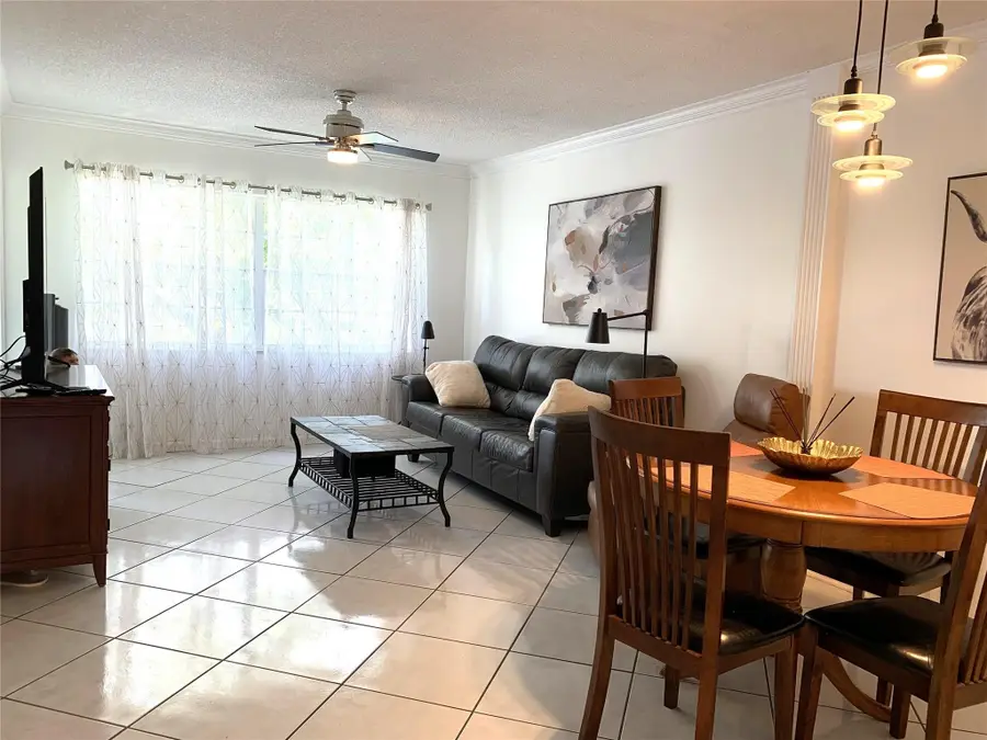 5003 NW 35th Street #508, Lauderdale Lakes, FL 33319 - #3