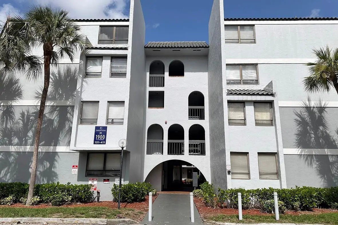 1900 N Congress Avenue #407, West Palm Beach, FL 33401 - #1