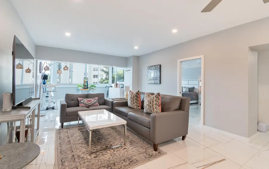333 Sunset Drive #105, Fort Lauderdale, FL 33301 - #3