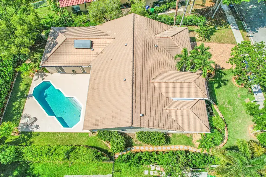 4910 NW 104th Avenue, Coral Springs, FL 33076 - #2