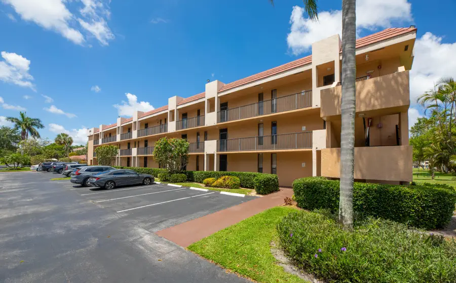 5926 Coral Lake Drive #302, Margate, FL 33063 - #3