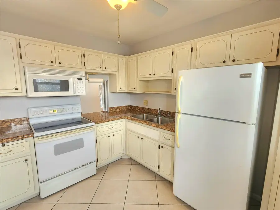 2223 Park Lane #105, Hollywood, FL 33021 - #2