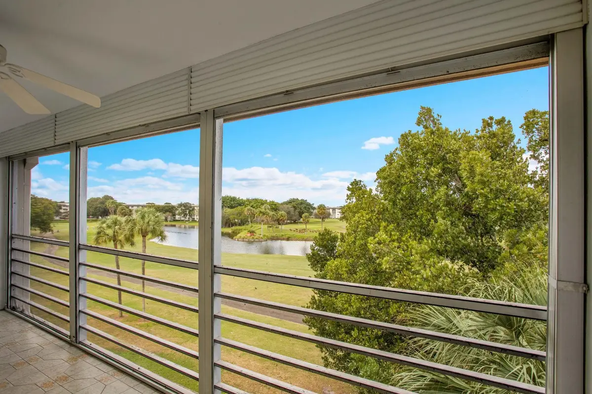 4402 Martinique Court #M4, Coconut Creek, FL 33066 - #1