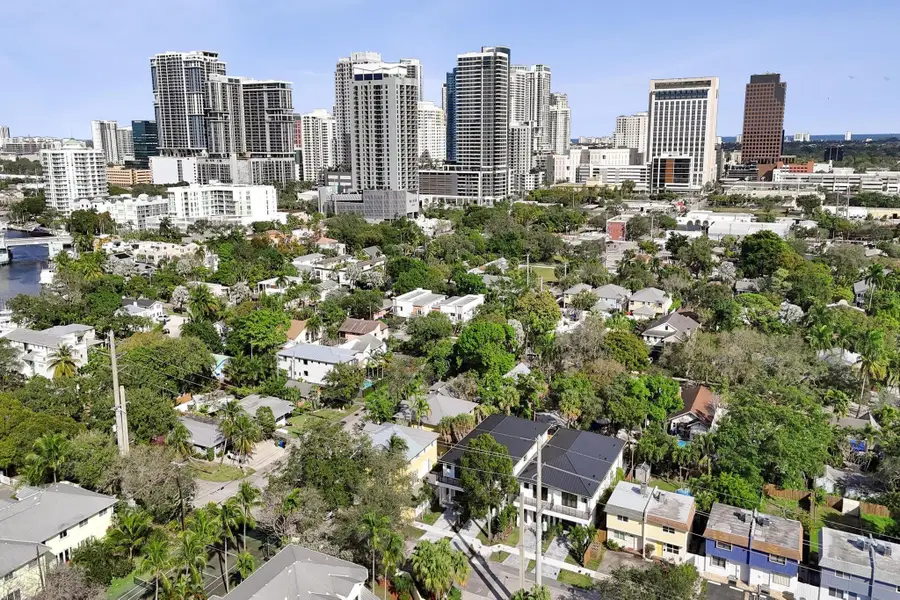 602 SW 7th Avenue, Fort Lauderdale, FL 33315 - #3