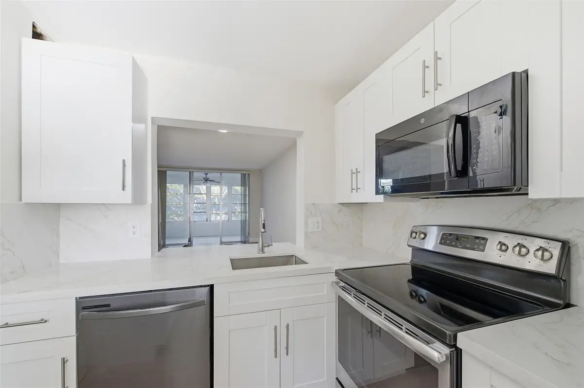 9430 Poinciana Place #409, Davie, FL 33324 - #1
