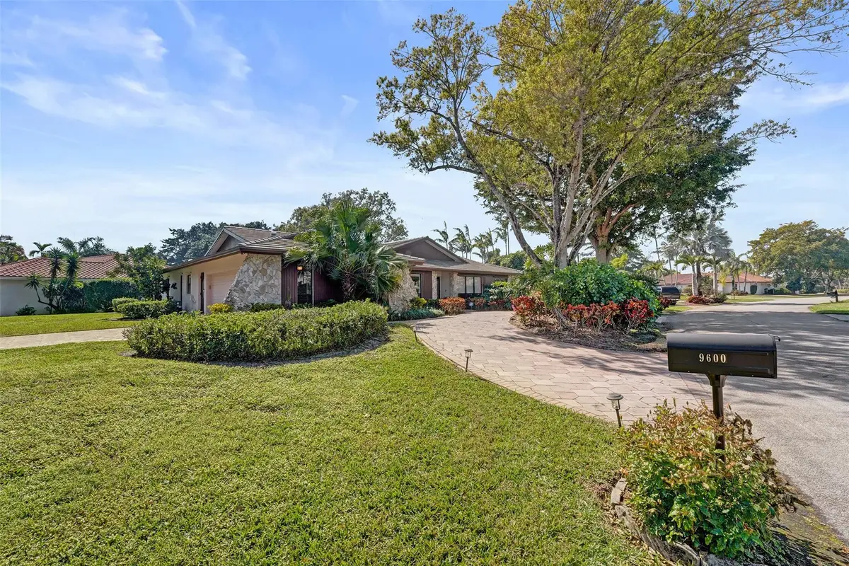9600 Conch Shell Manor, Plantation, FL 33324 - #1