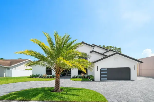 1598 SW 17th Street, Boca Raton, FL 33486