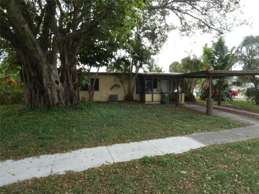 82 Tortuga Road, Palm Springs, FL 33461 - #2