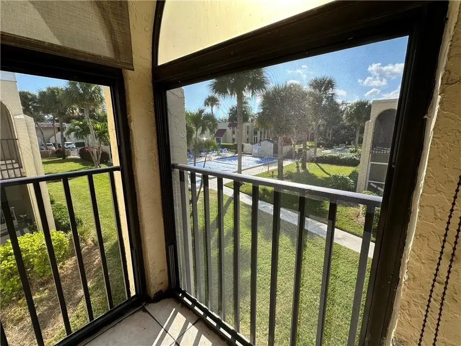 835 18th Street #310, Vero Beach, FL 32960 - #3