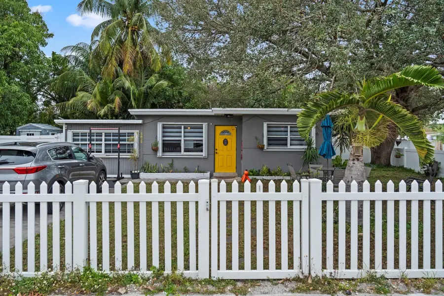 5829 Hayes Street, Hollywood, FL 33021 - #2