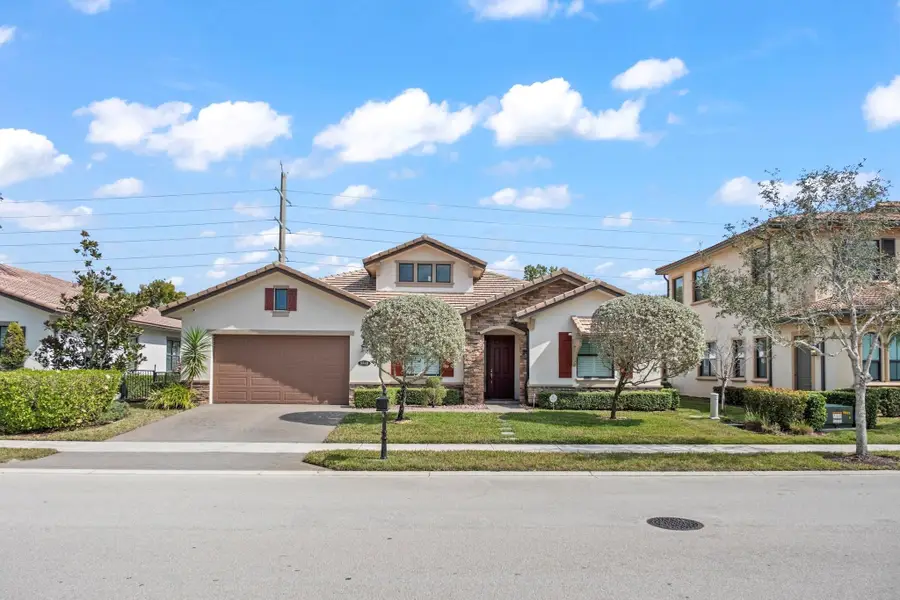 8840 E Watercrest Cir Circle E, Parkland, FL 33076 - #2